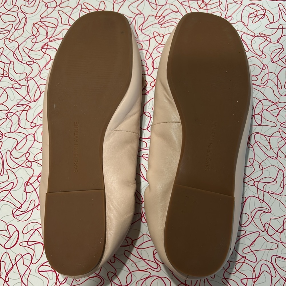 Saks fifth avenue ballet flats in beige nude color womens size 9 1/2 - Picture 3 of 6